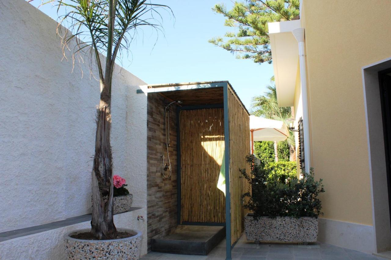 Re Sole La Dependance - Casa Vacanza V E N E R E Avola Exterior foto