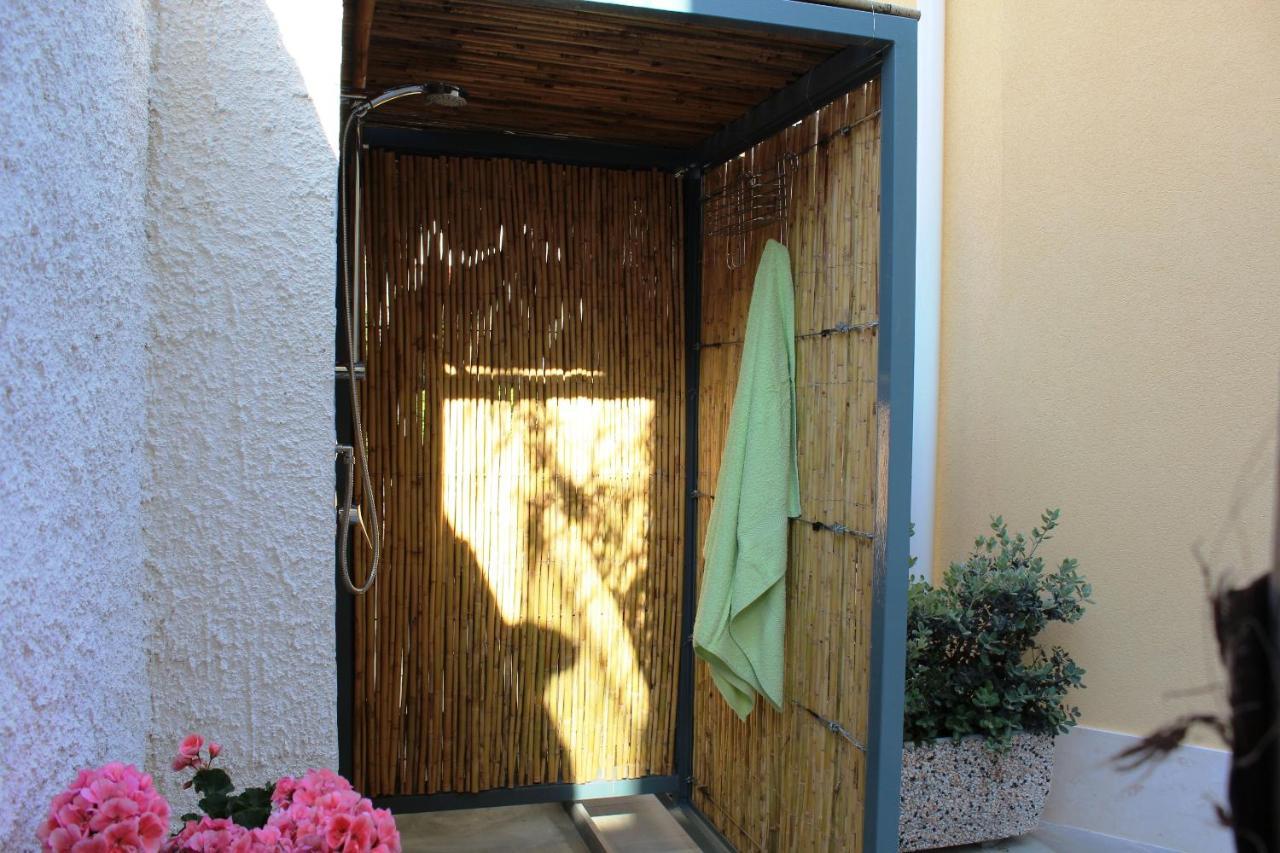 Re Sole La Dependance - Casa Vacanza V E N E R E Avola Exterior foto